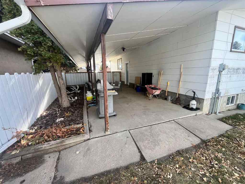 MLS® A2268283 - 4633 51 Avenue  in NONE Taber, Residential