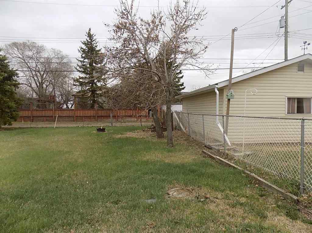 MLS® A2268284 - 413 1 Avenue W in NONE Hanna, Land