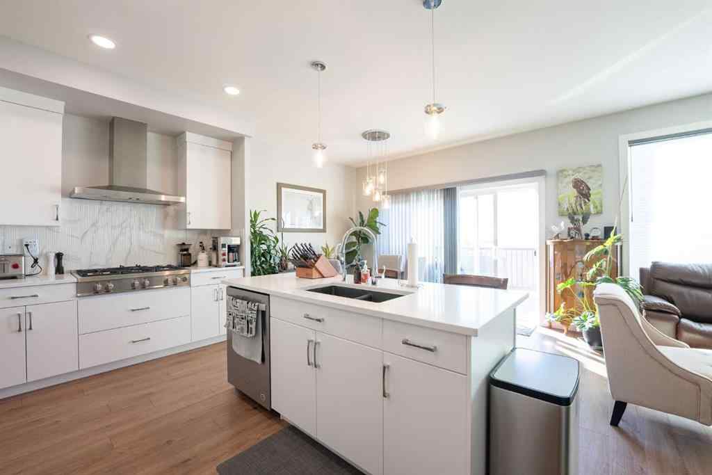 MLS® A2268285 - 914 Miners Boulevard W in Copperwood Lethbridge, Residential