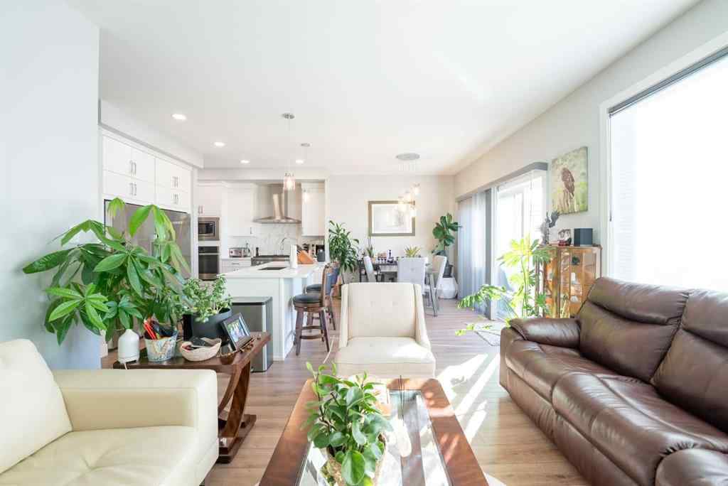 MLS® A2268285 - 914 Miners Boulevard W in Copperwood Lethbridge, Residential