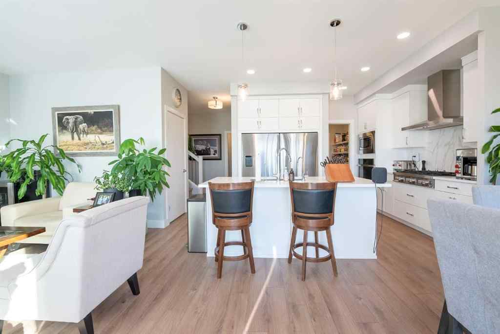 MLS® A2268285 - 914 Miners Boulevard W in Copperwood Lethbridge, Residential