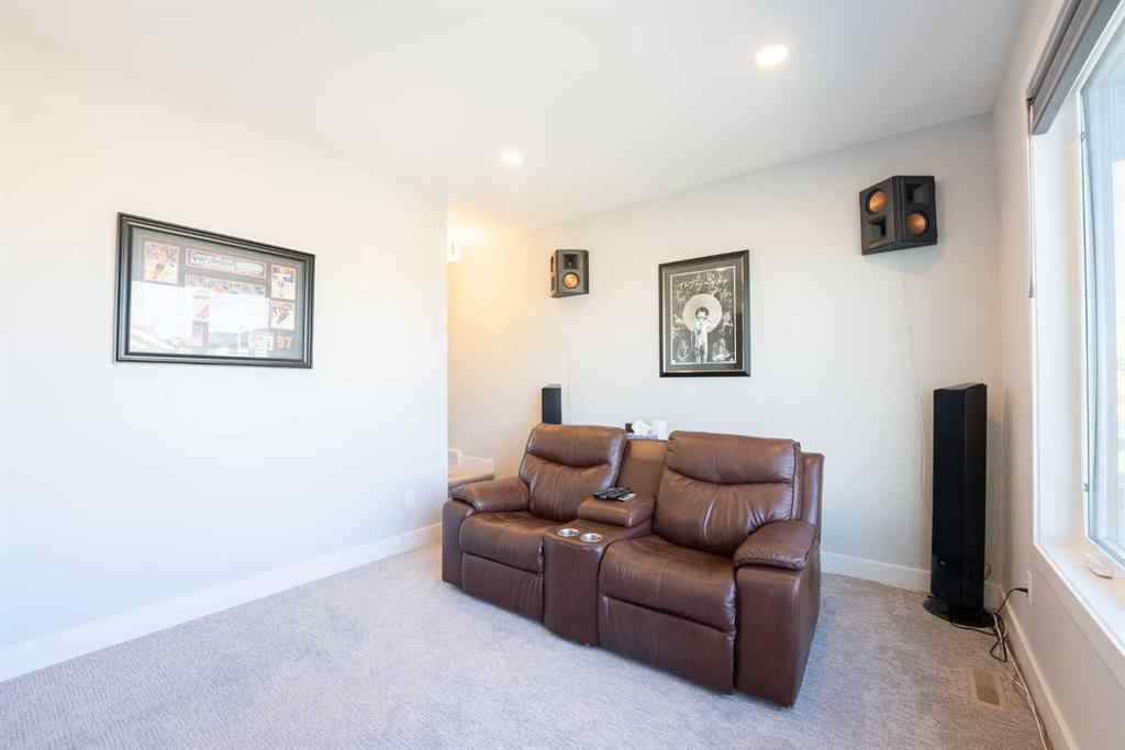 MLS® A2268285 - 914 Miners Boulevard W in Copperwood Lethbridge, Residential