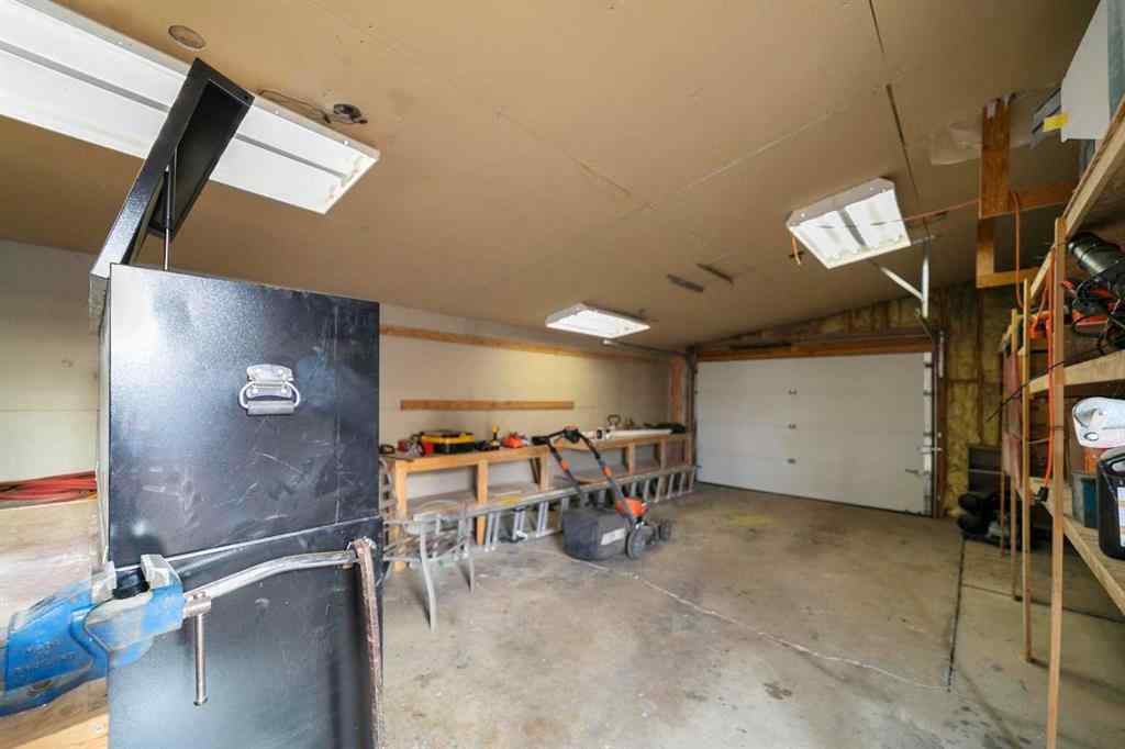 MLS® A2268288 - 5006 65 A Street  in Grandview Camrose, Residential