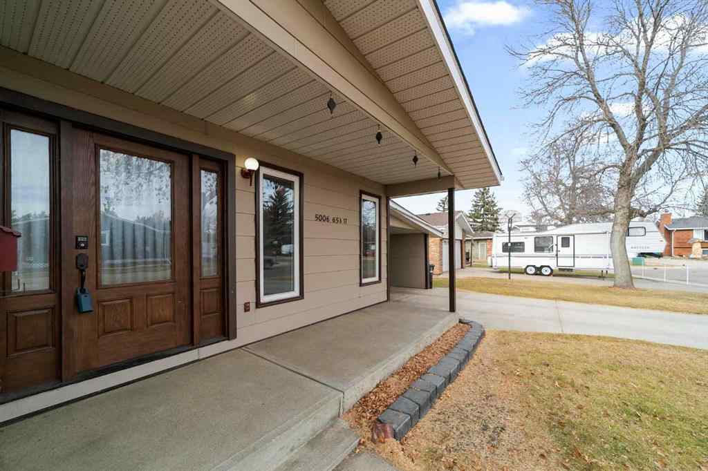 MLS® A2268288 - 5006 65 A Street  in Grandview Camrose, Residential