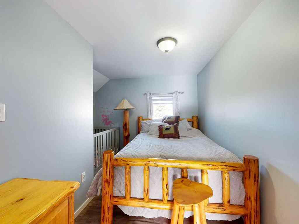 MLS&reg; # A2268290 - 332 Grey Street  in NONE Granum, Residential Open Houses