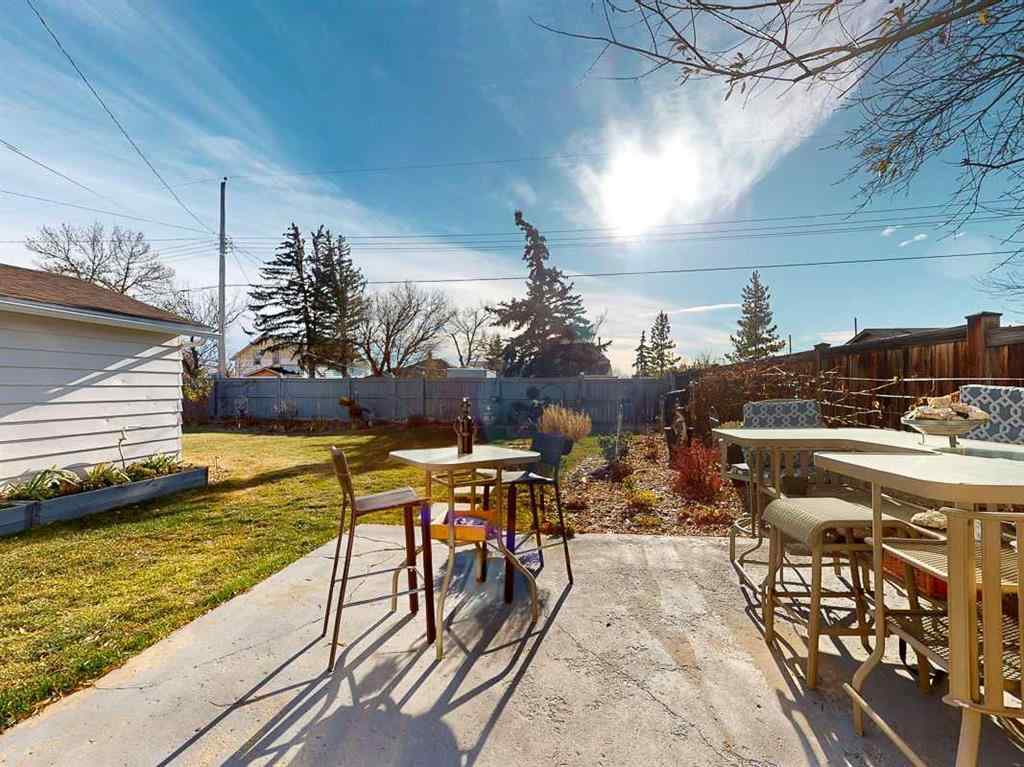 MLS&reg; # A2268290 - 332 Grey Street  in NONE Granum, Residential Open Houses