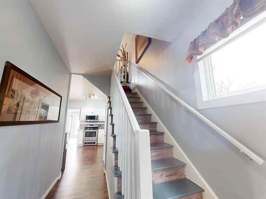 MLS&reg; # A2268290 - 332 Grey Street  in NONE Granum, Residential Open Houses