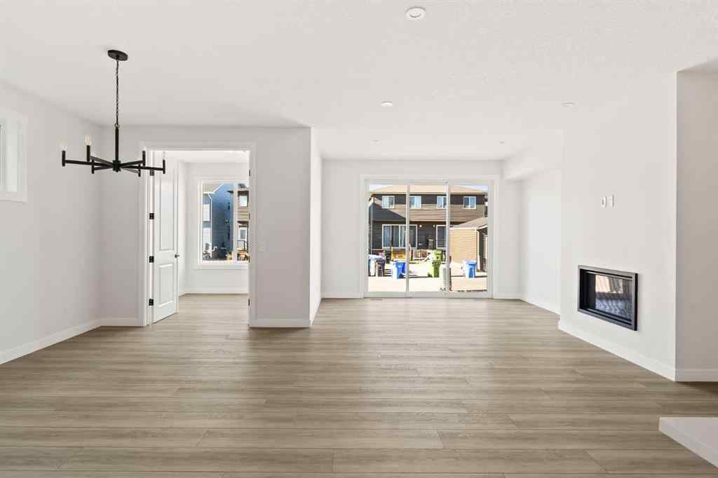 MLS® A2268293 - 152 Creekstone Circle SW in Pine Creek Calgary, Residential