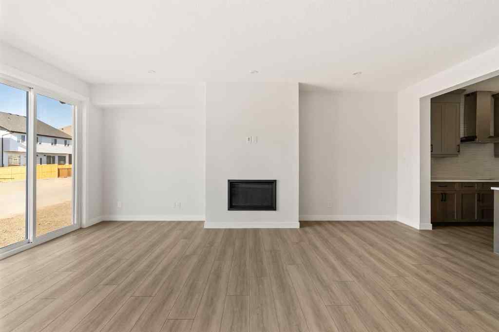 MLS® A2268293 - 152 Creekstone Circle SW in Pine Creek Calgary, Residential