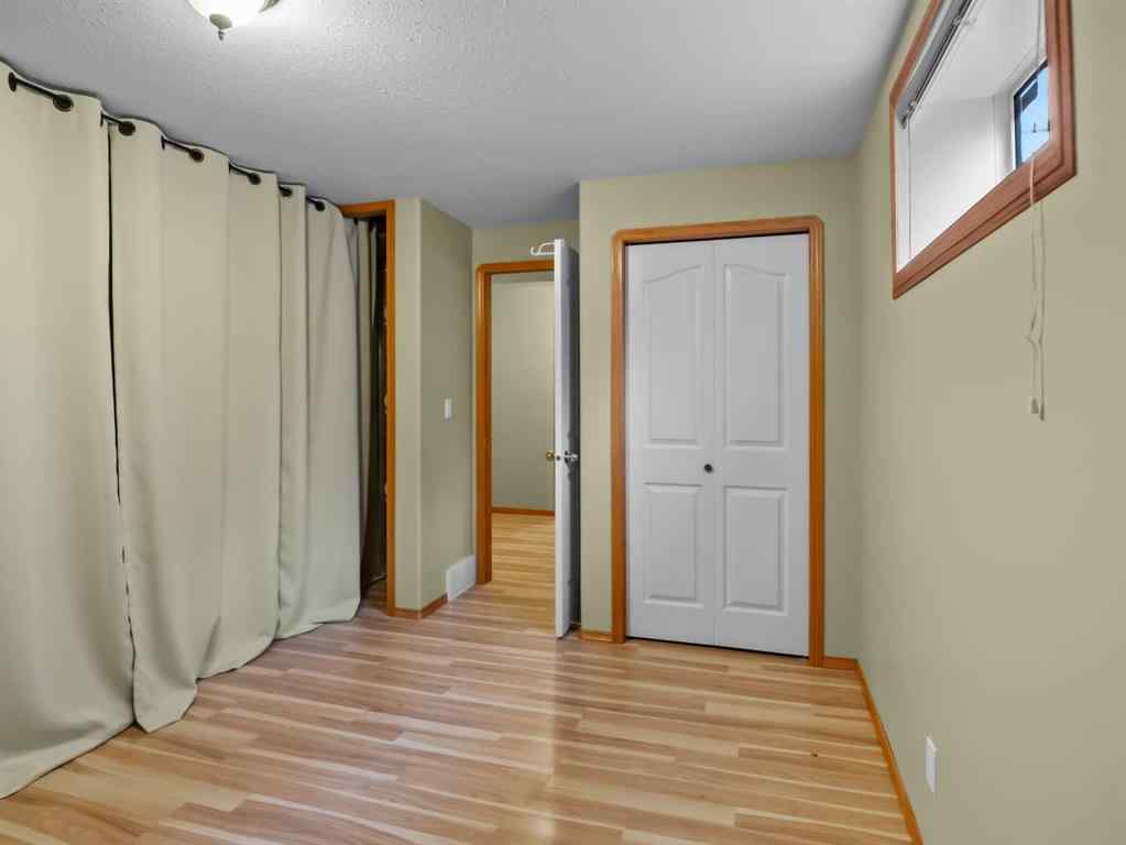 MLS® A2268298 - 22 Ansett Crescent  in Anders Park East Red Deer, Residential