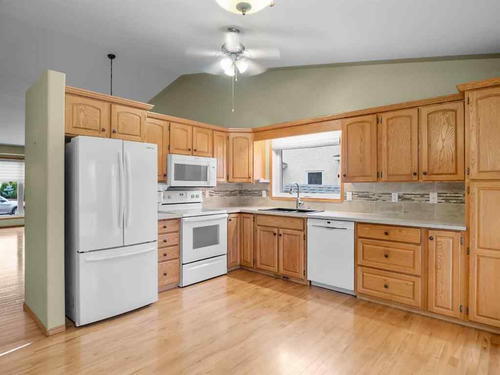 MLS® A2268298 - 22 Ansett Crescent  in Anders Park East Red Deer, Residential