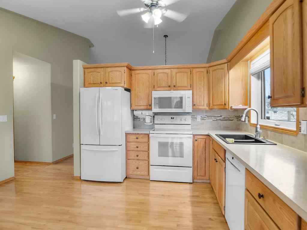 MLS® A2268298 - 22 Ansett Crescent  in Anders Park East Red Deer, Residential