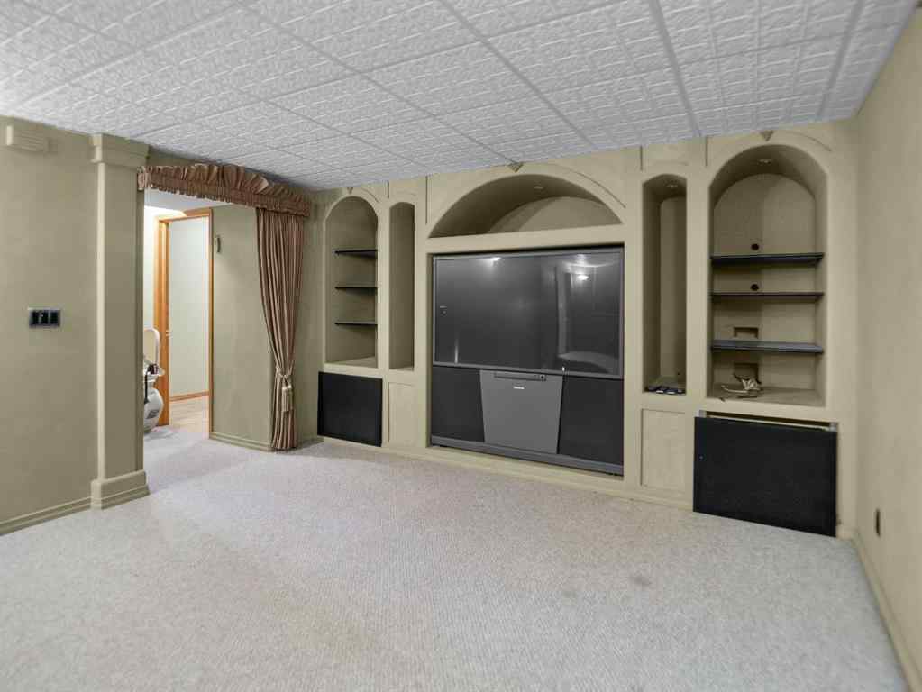 MLS® A2268298 - 22 Ansett Crescent  in Anders Park East Red Deer, Residential