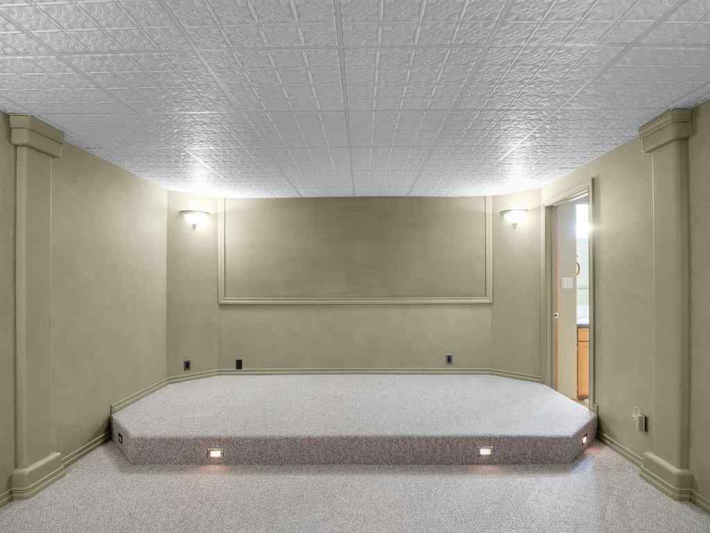 MLS® A2268298 - 22 Ansett Crescent  in Anders Park East Red Deer, Residential