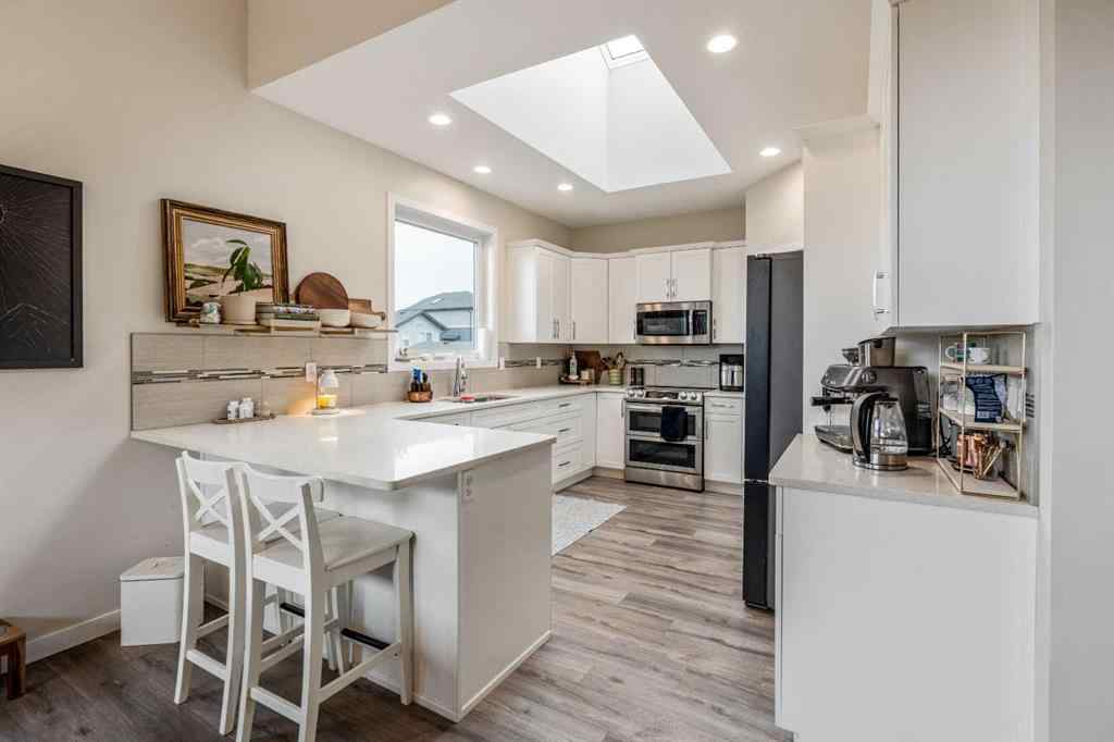 MLS® A2268302 - 225 Lasalle Terrace W in Garry Station Lethbridge, Residential