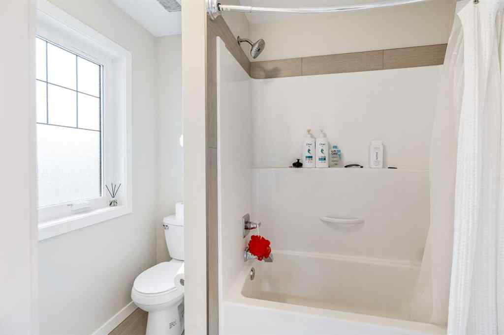 MLS® A2268302 - 225 Lasalle Terrace W in Garry Station Lethbridge, Residential