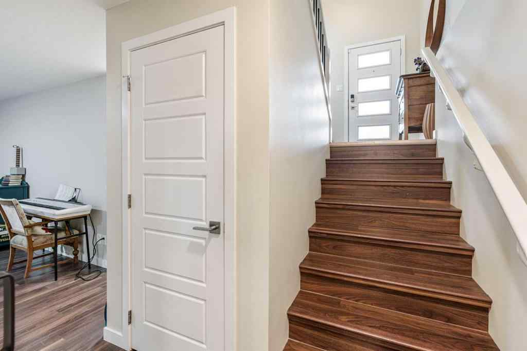 MLS® A2268302 - 225 Lasalle Terrace W in Garry Station Lethbridge, Residential