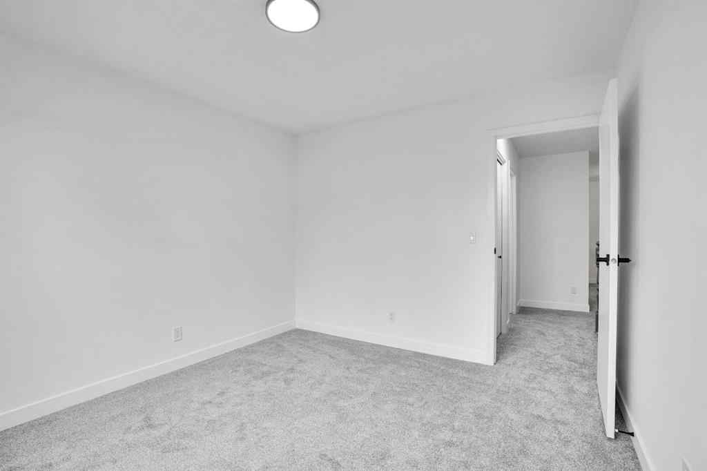 MLS® A2268307 - 7 Deercrest Way SE in Deer Ridge Calgary, Residential