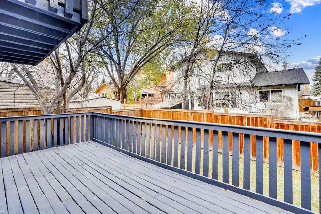 MLS® A2268307 - 7 Deercrest Way SE in Deer Ridge Calgary, Residential