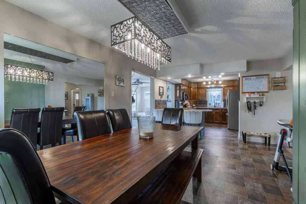 MLS&reg; # A2268308 - 530 16 Street S in Victoria Park Lethbridge, Residential Open Houses