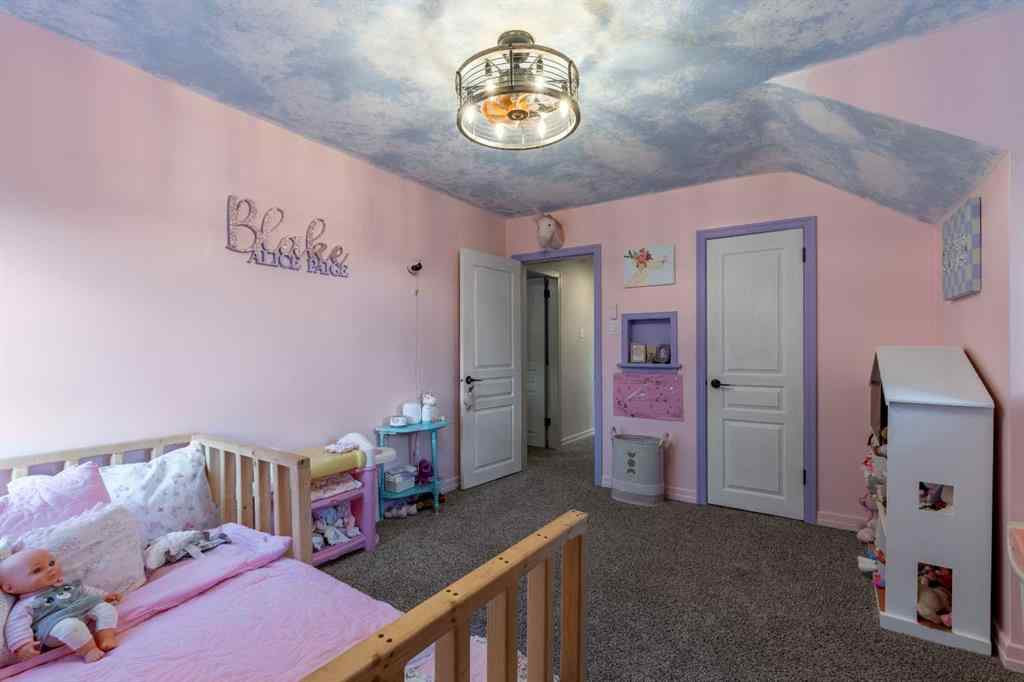 MLS&reg; # A2268308 - 530 16 Street S in Victoria Park Lethbridge, Residential Open Houses