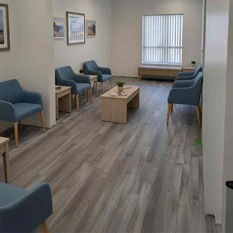 MLS® A2268309 - Unit #107 1424 Southview Drive SE in Southview-Park Meadows Medicine Hat, Commercial