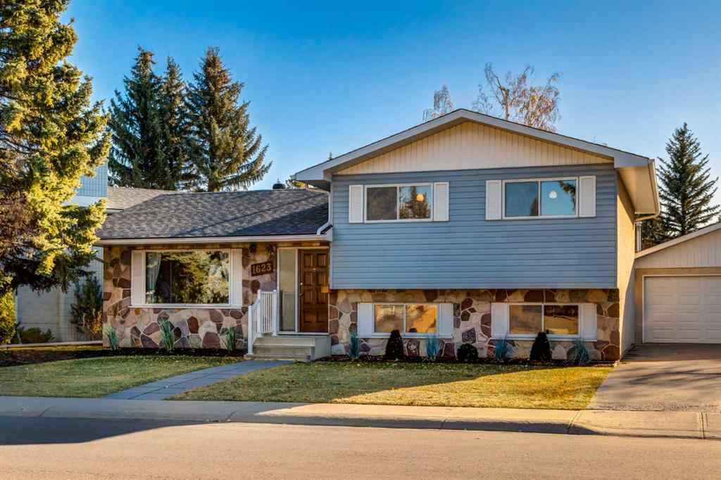 MLS® A2268316 - 1623 111 Avenue SW in Braeside Calgary, Residential