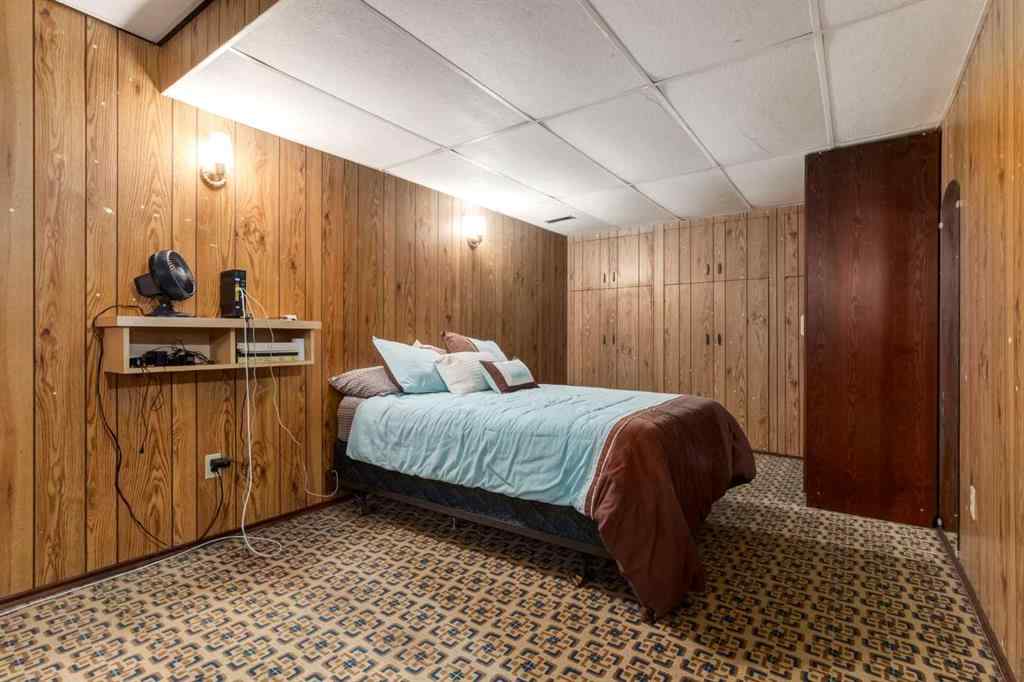 MLS® A2268316 - 1623 111 Avenue SW in Braeside Calgary, Residential