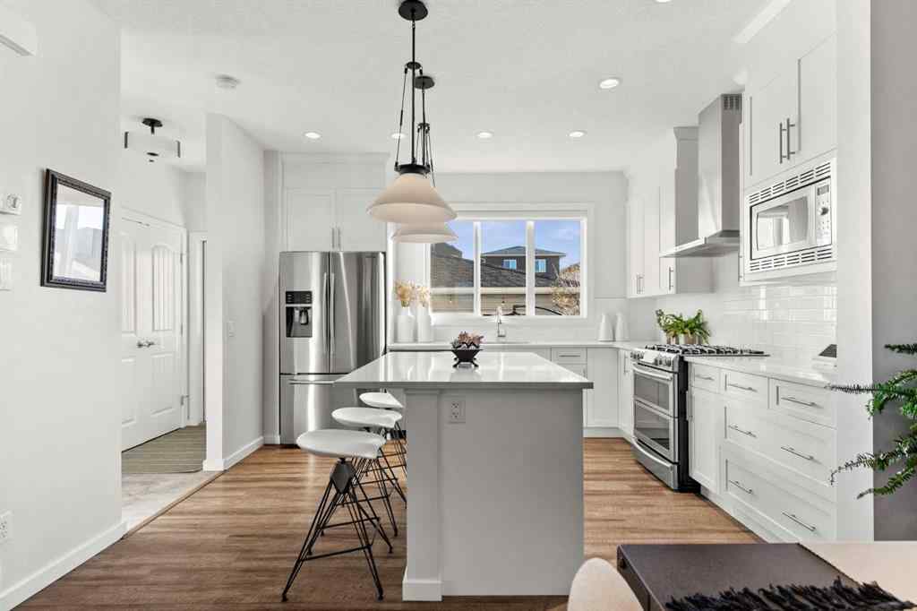 MLS® A2268317 - 128 Heritage Heights  in Heritage Hills Cochrane, Residential