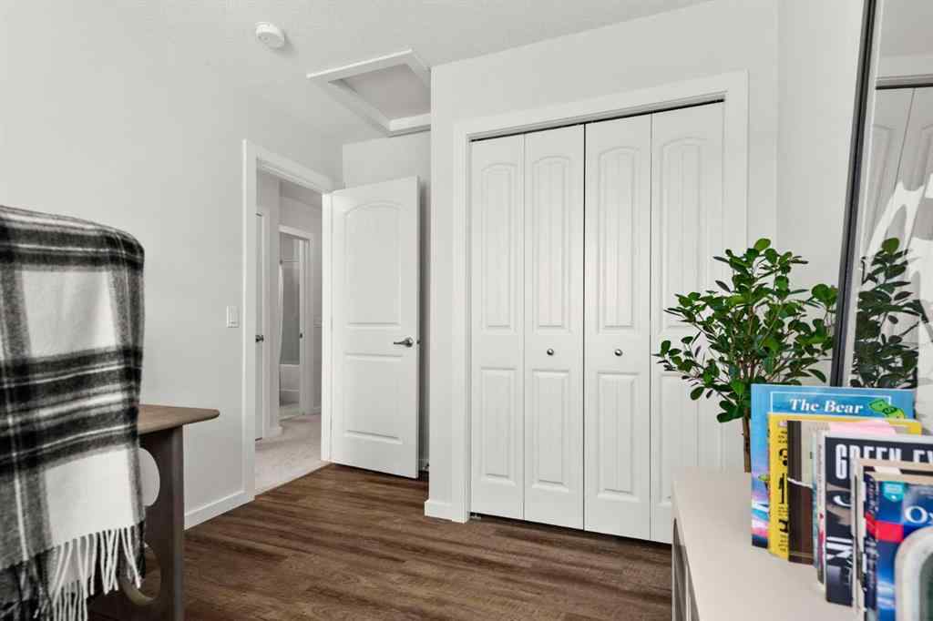 MLS® A2268317 - 128 Heritage Heights  in Heritage Hills Cochrane, Residential