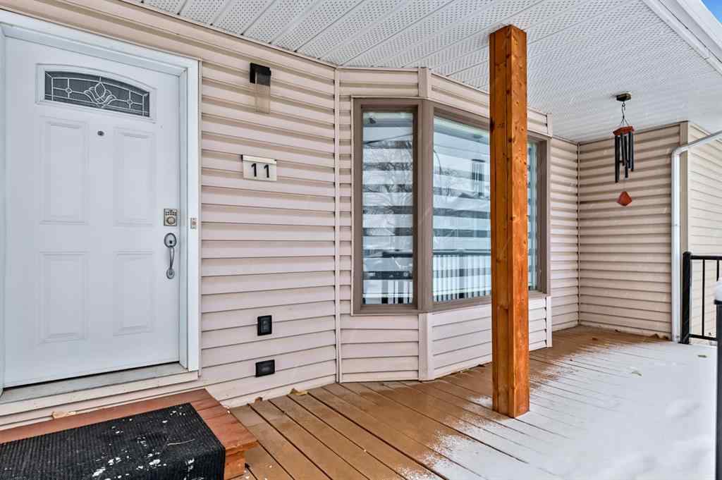 MLS® # A2268318 - 11 MAPLEWOOD Green  in NONE Strathmore, Residential Open Houses