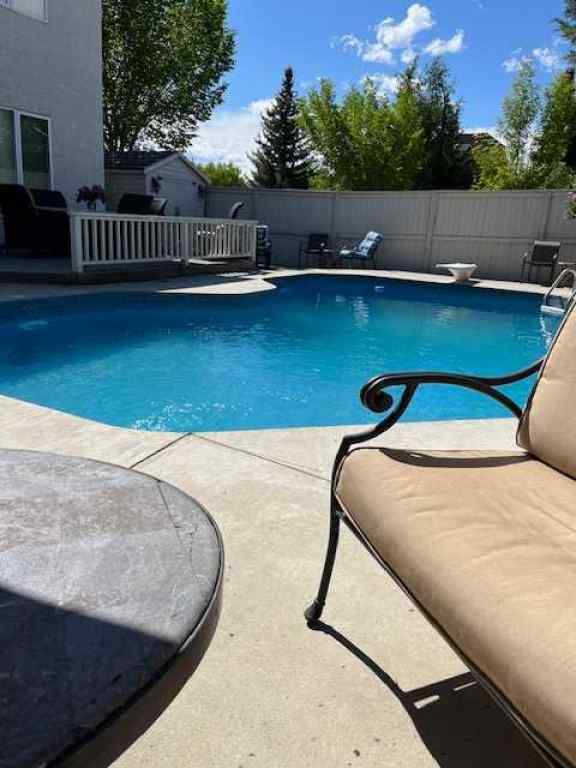 MLS&reg; # A2268320 - 6 Mt Yamnuska Court SE in McKenzie Lake Calgary, Residential Open Houses