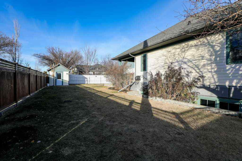 MLS® A2268323 - 570 27 St   in NONE Fort Macleod, Residential