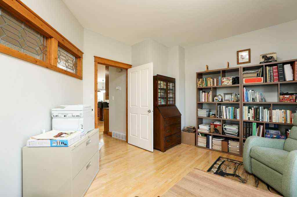 MLS® A2268323 - 570 27 St   in NONE Fort Macleod, Residential