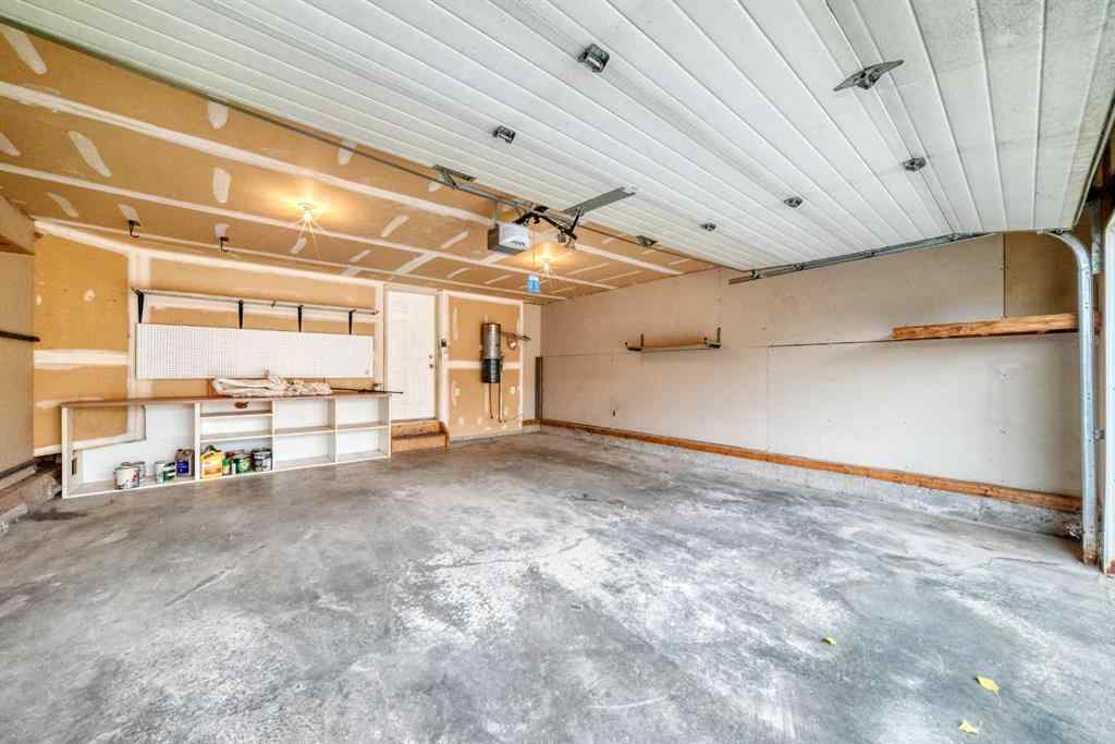 MLS® A2268327 - 8 Cranfield Place SE in Cranston Calgary, Residential