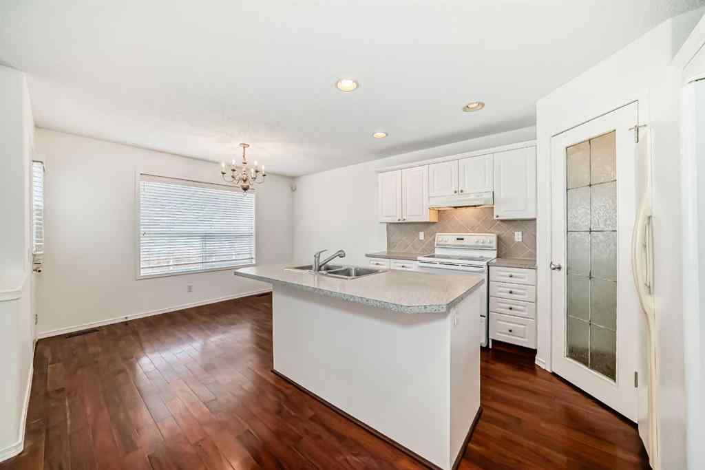 MLS® A2268327 - 8 Cranfield Place SE in Cranston Calgary, Residential