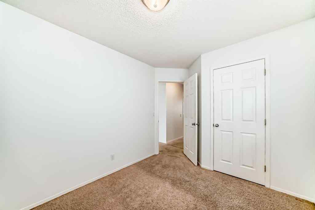 MLS® A2268327 - 8 Cranfield Place SE in Cranston Calgary, Residential