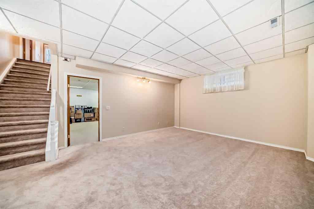 MLS® A2268328 - 120 COVE Road  in The Cove Chestermere, Residential