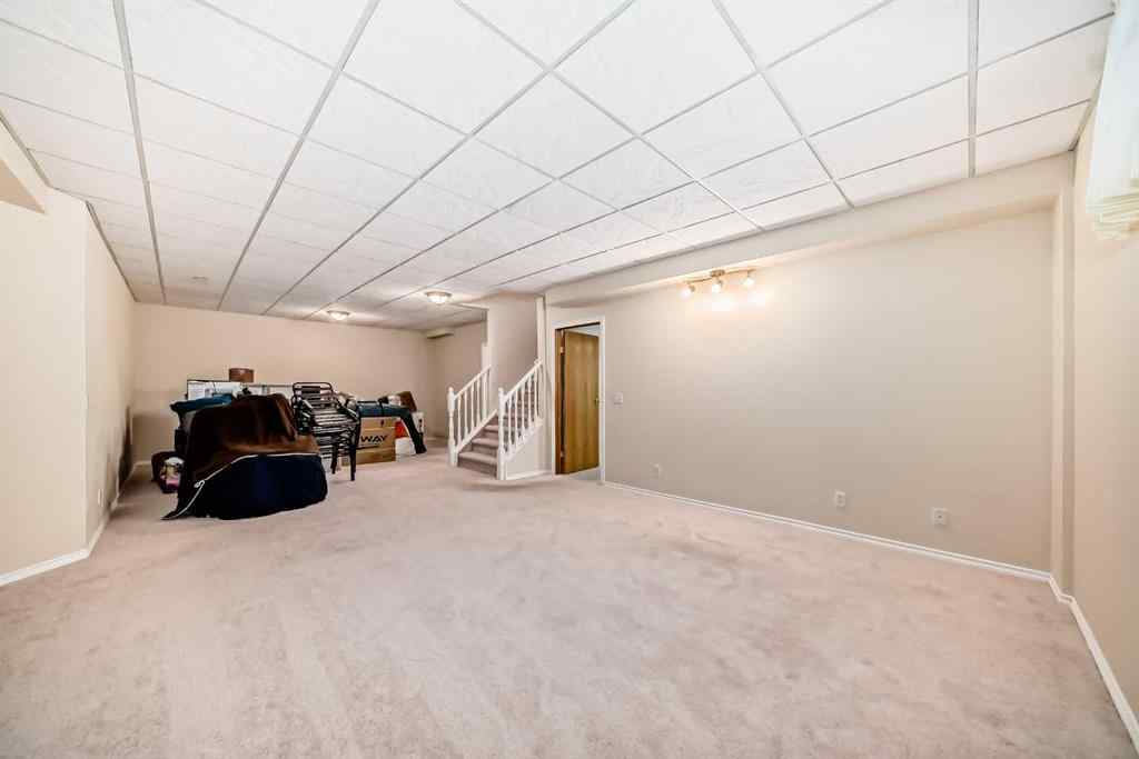 MLS® A2268328 - 120 COVE Road  in The Cove Chestermere, Residential