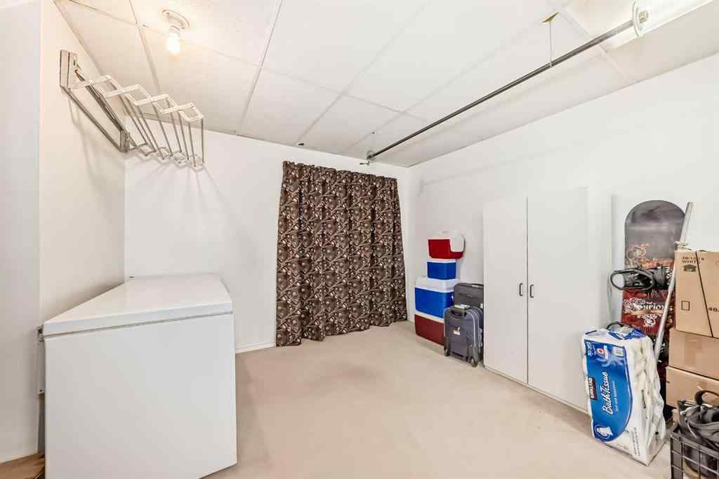 MLS® A2268328 - 120 COVE Road  in The Cove Chestermere, Residential