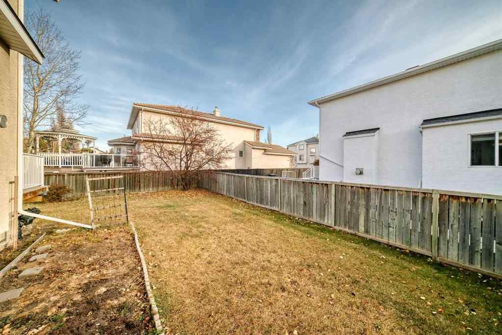 MLS® A2268328 - 120 COVE Road  in The Cove Chestermere, Residential