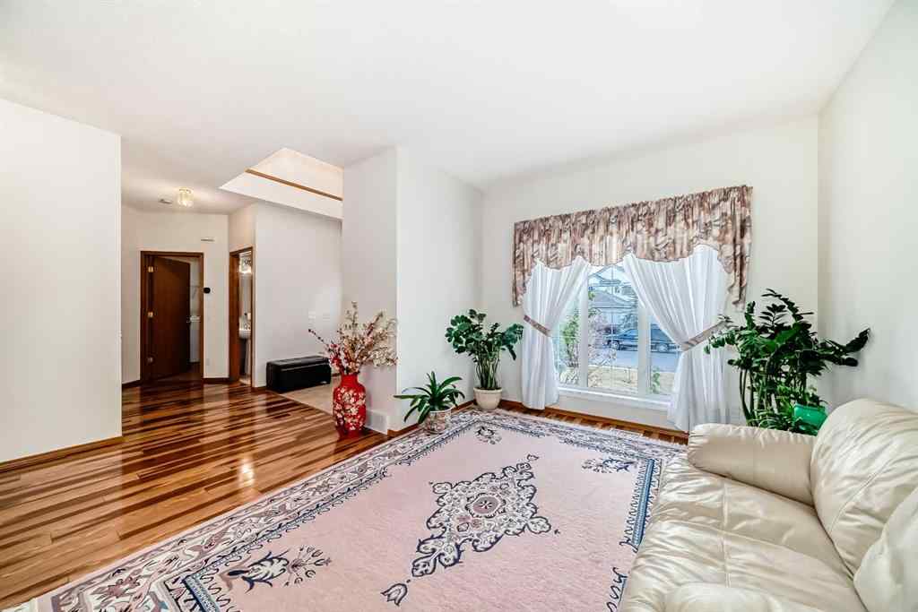 MLS® A2268328 - 120 COVE Road  in The Cove Chestermere, Residential