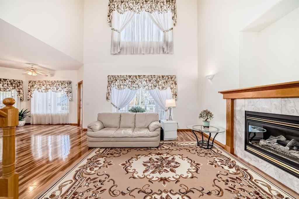 MLS® A2268328 - 120 COVE Road  in The Cove Chestermere, Residential