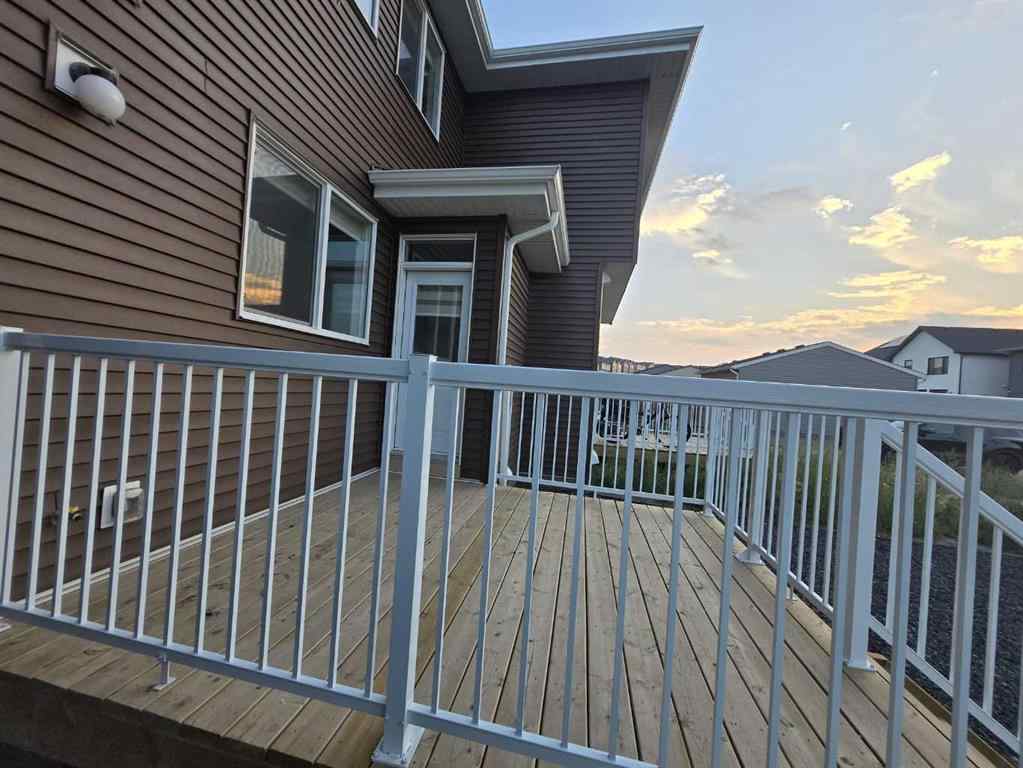 MLS® A2268331 - 90 Aquila Drive NW in Glacier Ridge Calgary, Residential