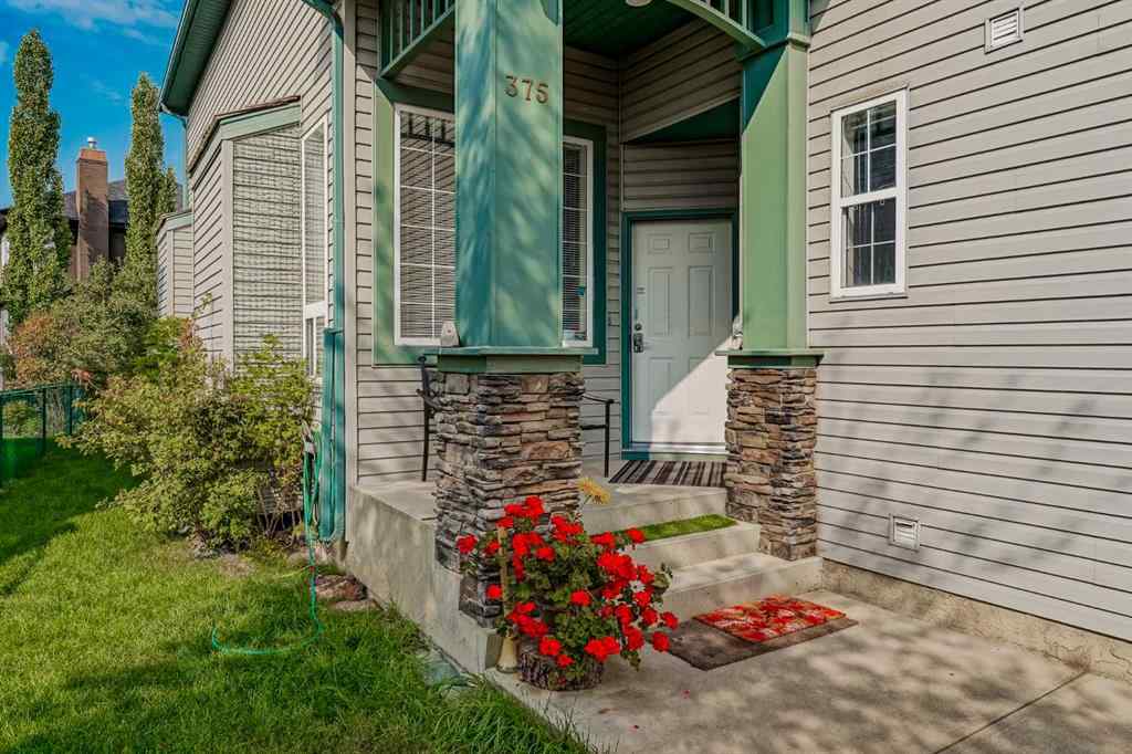 MLS® A2268336 - 375 Douglas Glen Gardens SE in Douglasdale/Glen Calgary, Residential