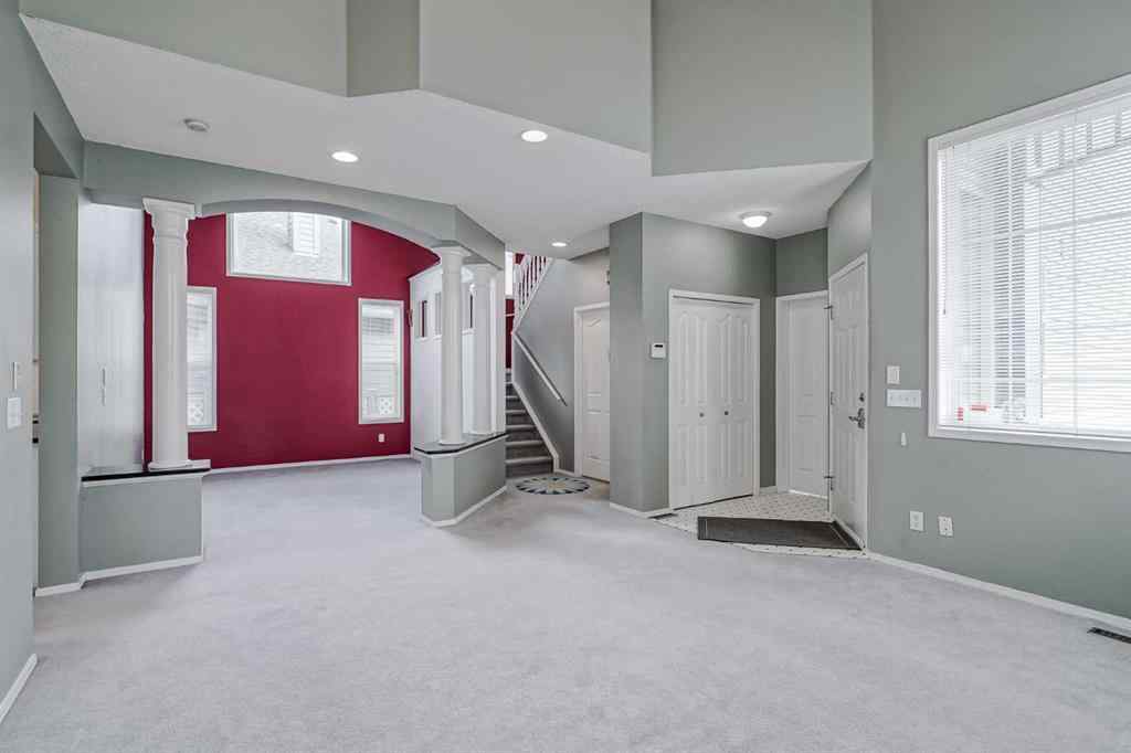 MLS® A2268336 - 375 Douglas Glen Gardens SE in Douglasdale/Glen Calgary, Residential