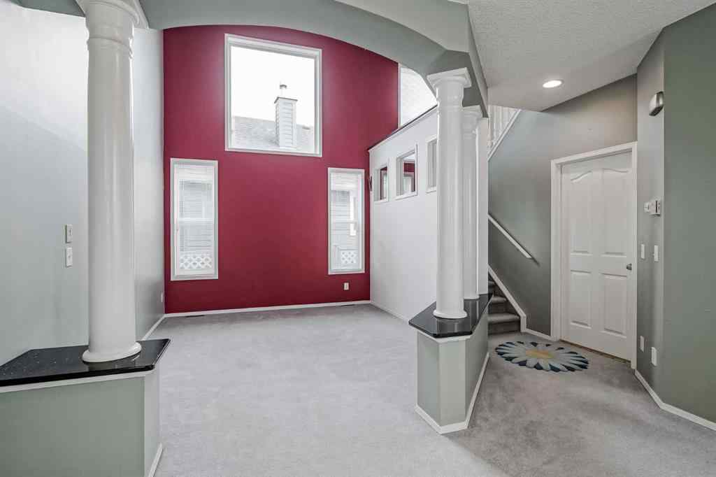 MLS® A2268336 - 375 Douglas Glen Gardens SE in Douglasdale/Glen Calgary, Residential