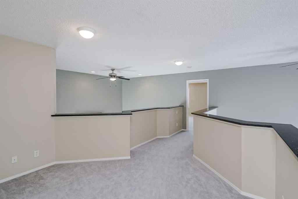 MLS® A2268336 - 375 Douglas Glen Gardens SE in Douglasdale/Glen Calgary, Residential