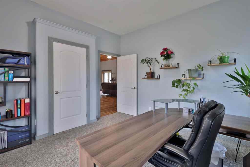 MLS® A2268344 - 5338 55 Avenue  in Bashaw Bashaw, Residential