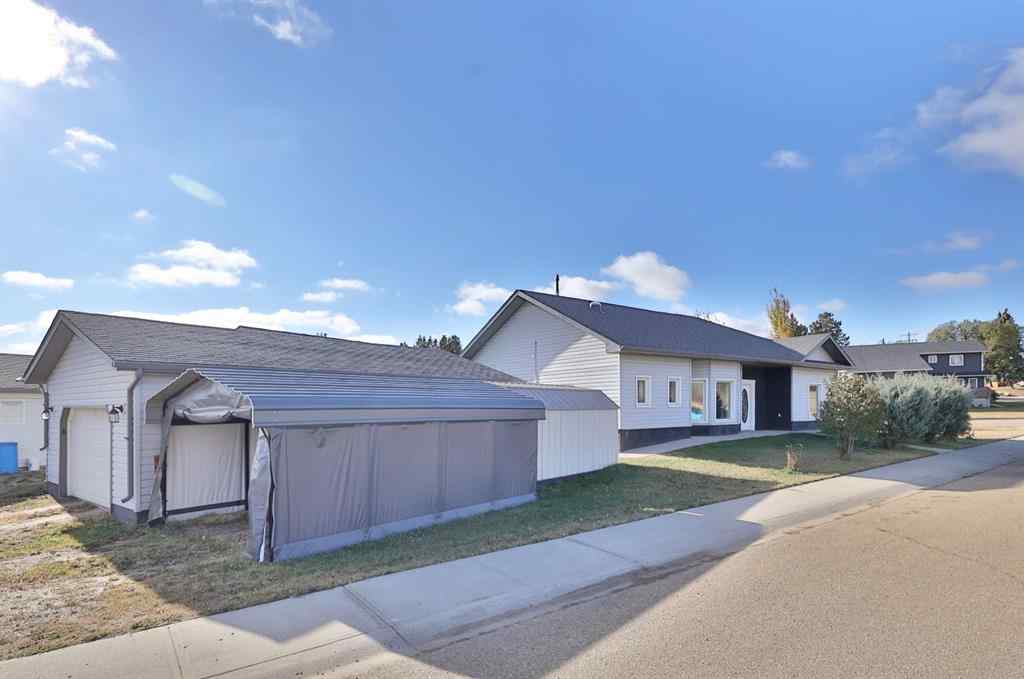 MLS® A2268344 - 5338 55 Avenue  in Bashaw Bashaw, Residential